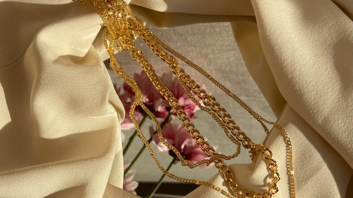 Waarom gouden sieraden nooit uit de mode raken
